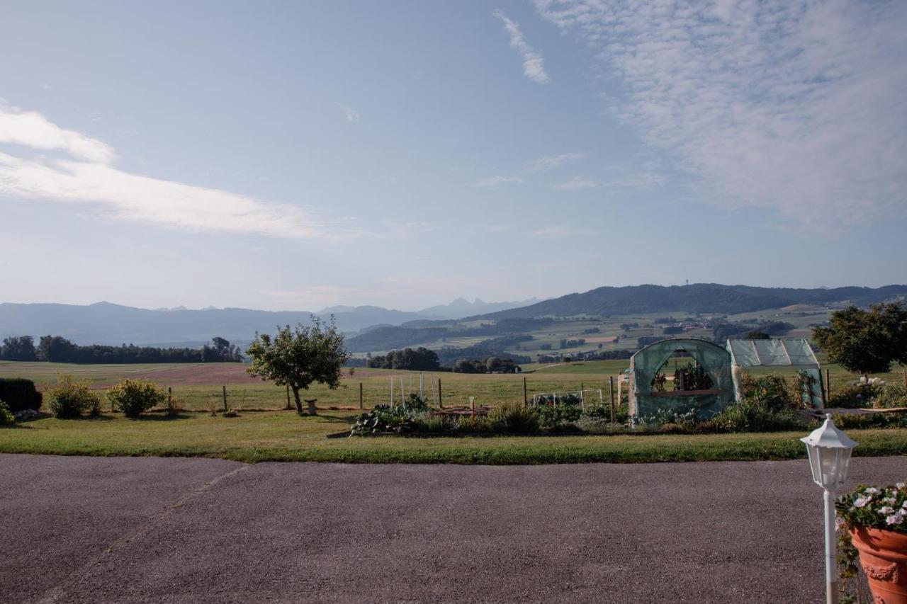 La Belle Ferme Villa Cottens  Екстериор снимка
